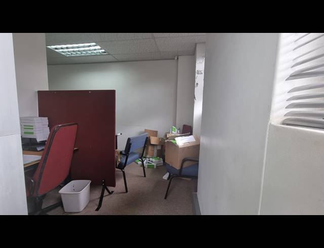 107M² OFFICE FOR SALE IN NELSPRUIT CENTRAL